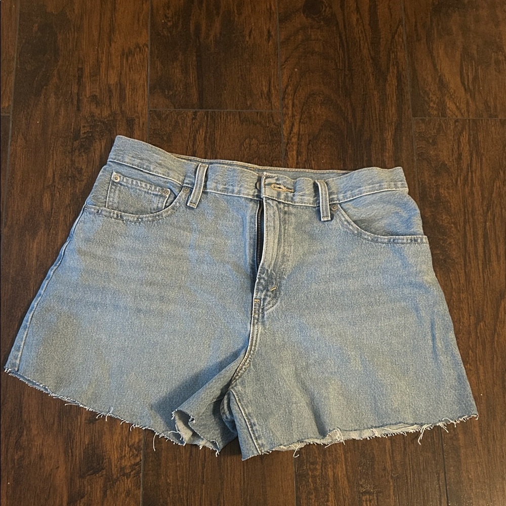 Levi’s Light Blue Denim Cutoff Women’s Shorts